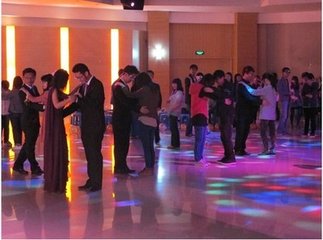 公司赴會議中心等部門進(jìn)行督導(dǎo)考核工作——強調(diào)提升外交商務(wù)禮儀修養(yǎng)